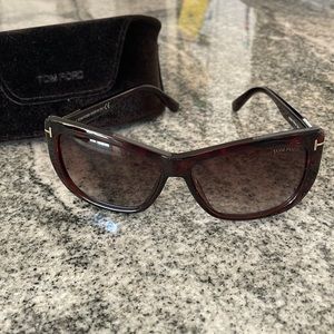 Tom Ford Polarized Lindsey Sunglasses
